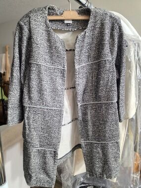 Textured Open-Front Coatigan in Black & White Large
